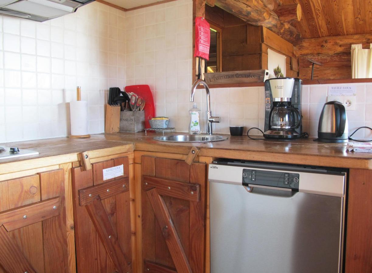 Aux Demeures Des Fees Villa Thouron Exterior photo